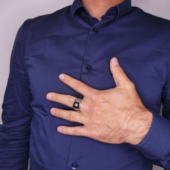 Gold ring for men with diamonds