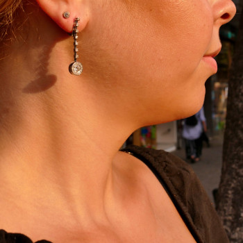 Earrings for a woman, 14K white gold with diamonds