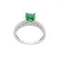 טבעת זהב עם אמרלד