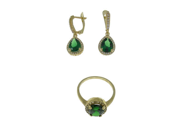 Women's set with emeralds